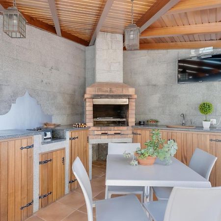 3B Villa Heated Pool Barbecue Games Room Funchal  Bagian luar foto