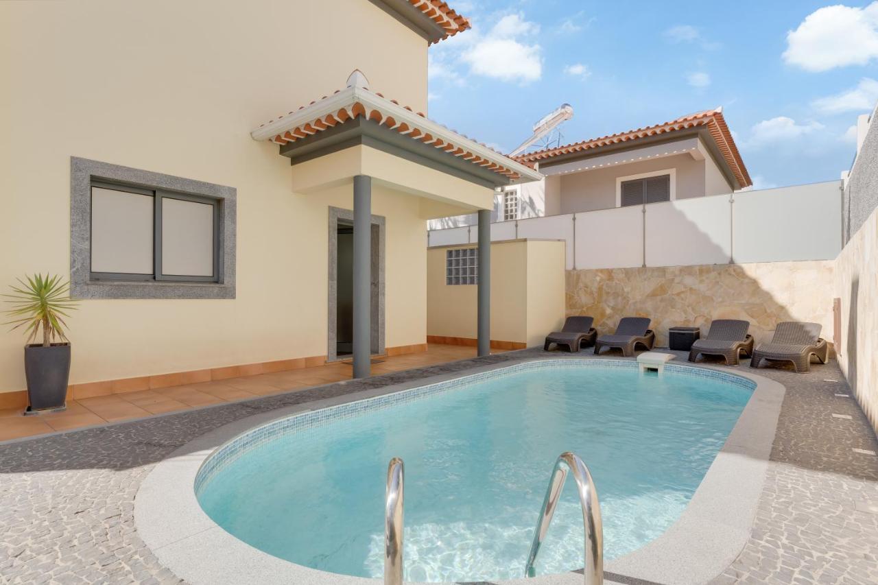 3B Villa Heated Pool Barbecue Games Room Funchal  Bagian luar foto