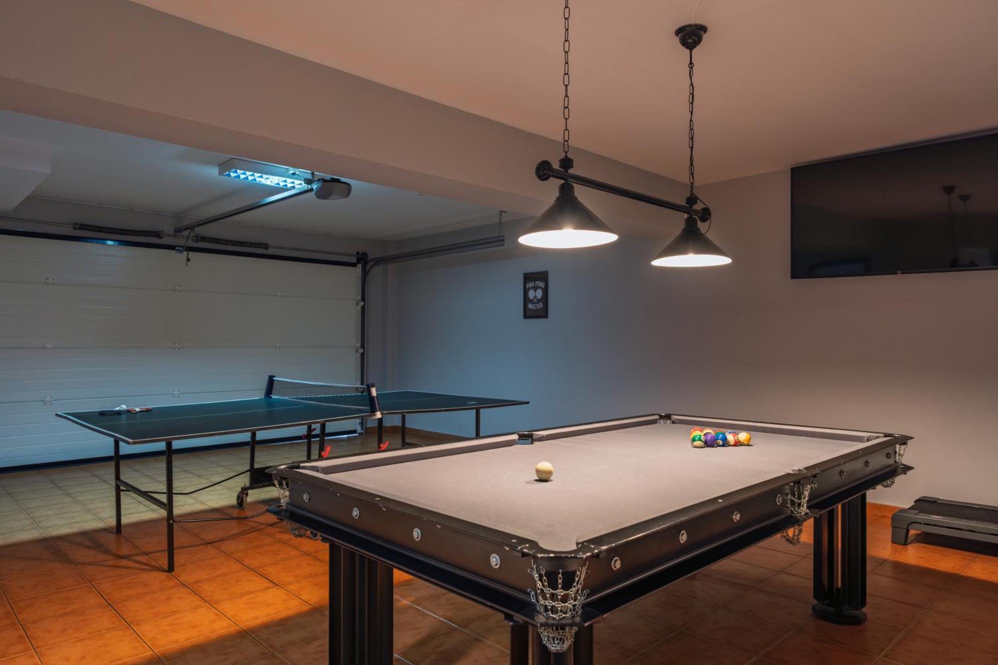 3B Villa Heated Pool Barbecue Games Room Funchal  Bagian luar foto